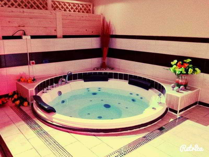 פאלרנה Hotel Paradiso מראה חיצוני תמונה